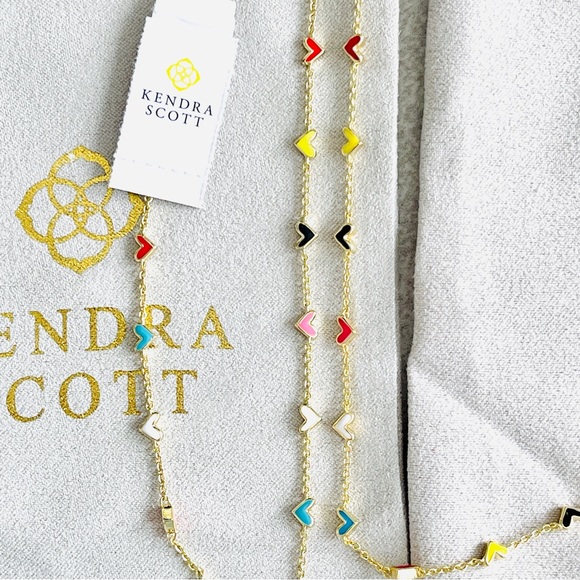 KENDRA SCOTT Haven Heart Necklace In Multi Mix - Picture 2 of 13